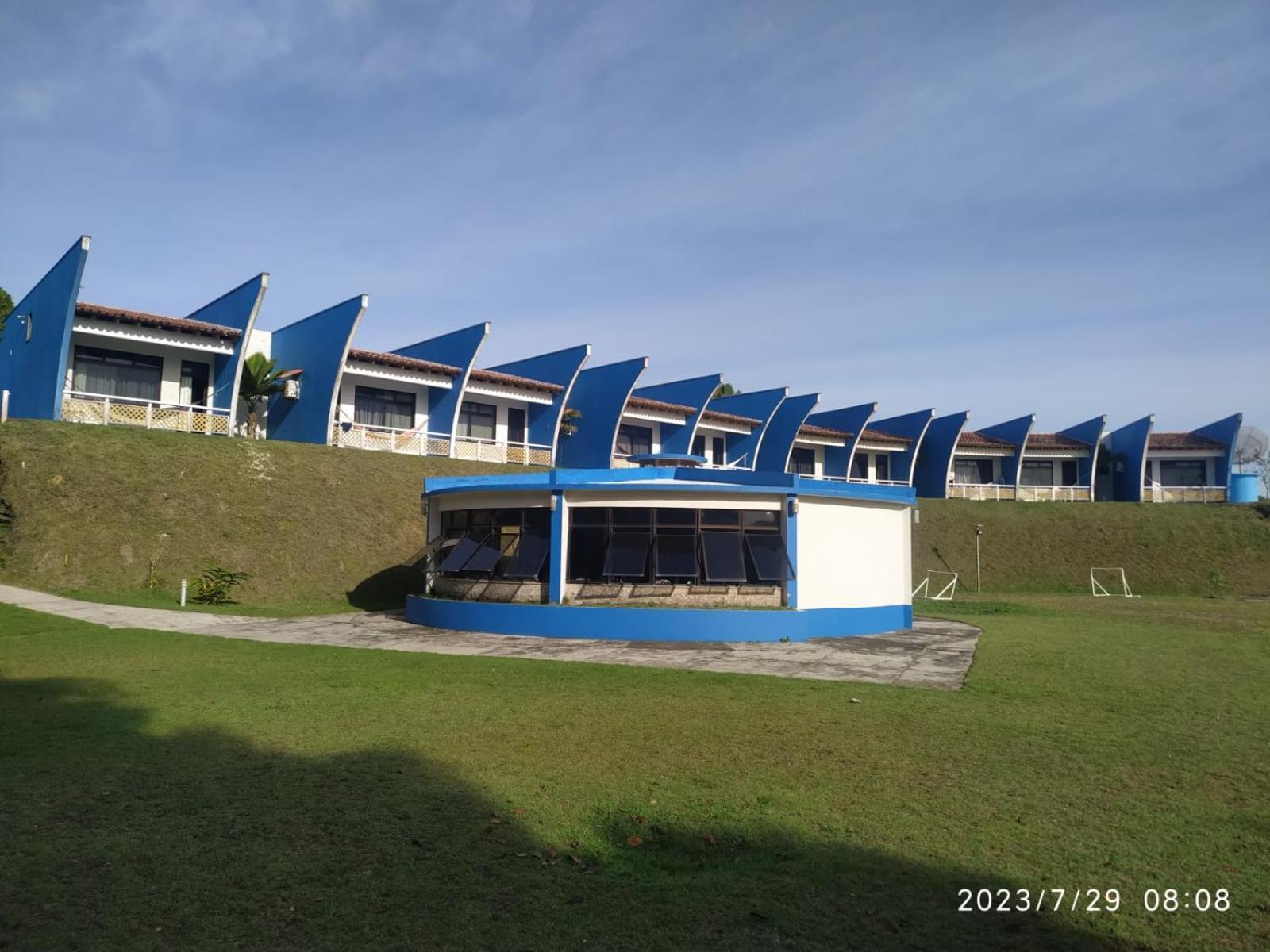Pousada Das Falesias Hotel Prado Buitenkant foto